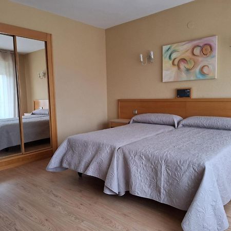 Hotel Zenit Mar Noja Eksteriør billede